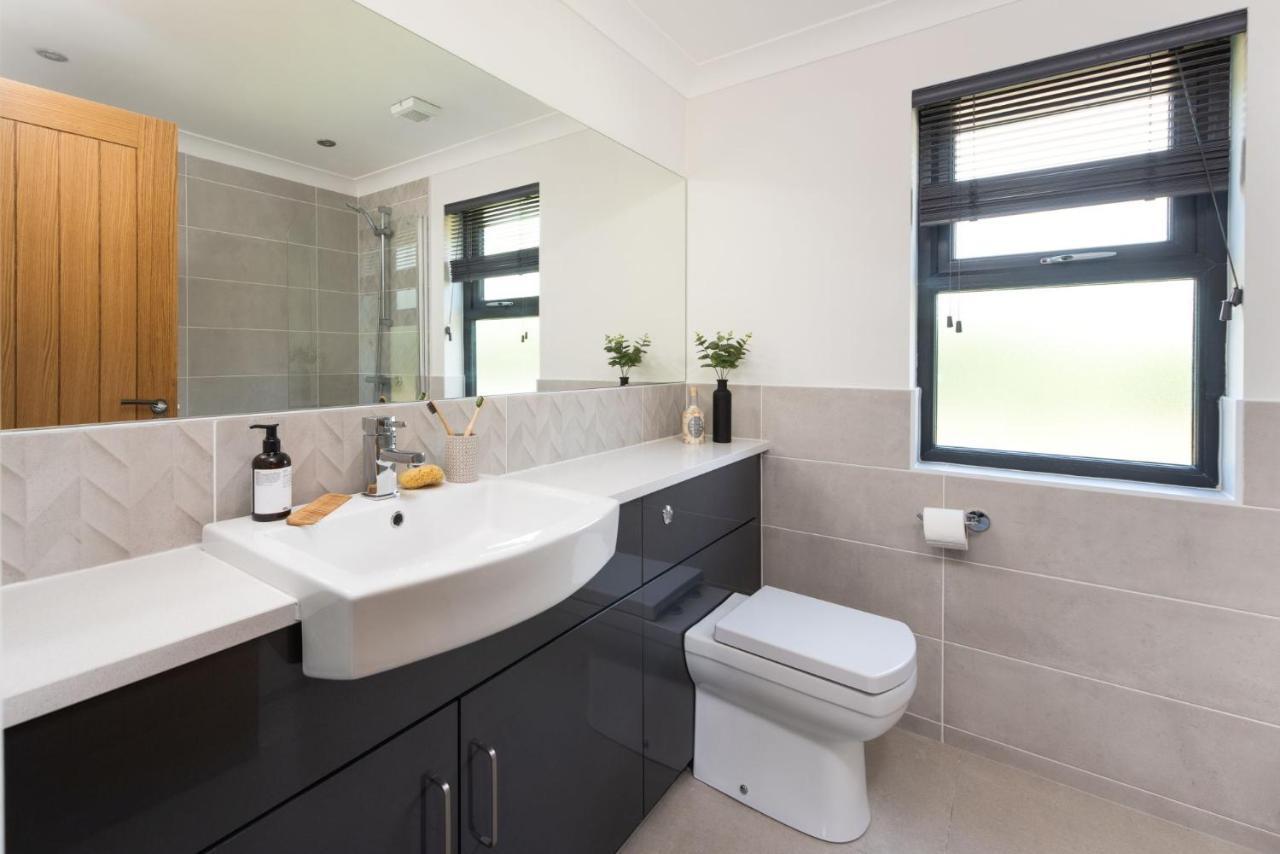 Lilac Lodge, 22 Roadford Lake Lodges Lifton エクステリア 写真