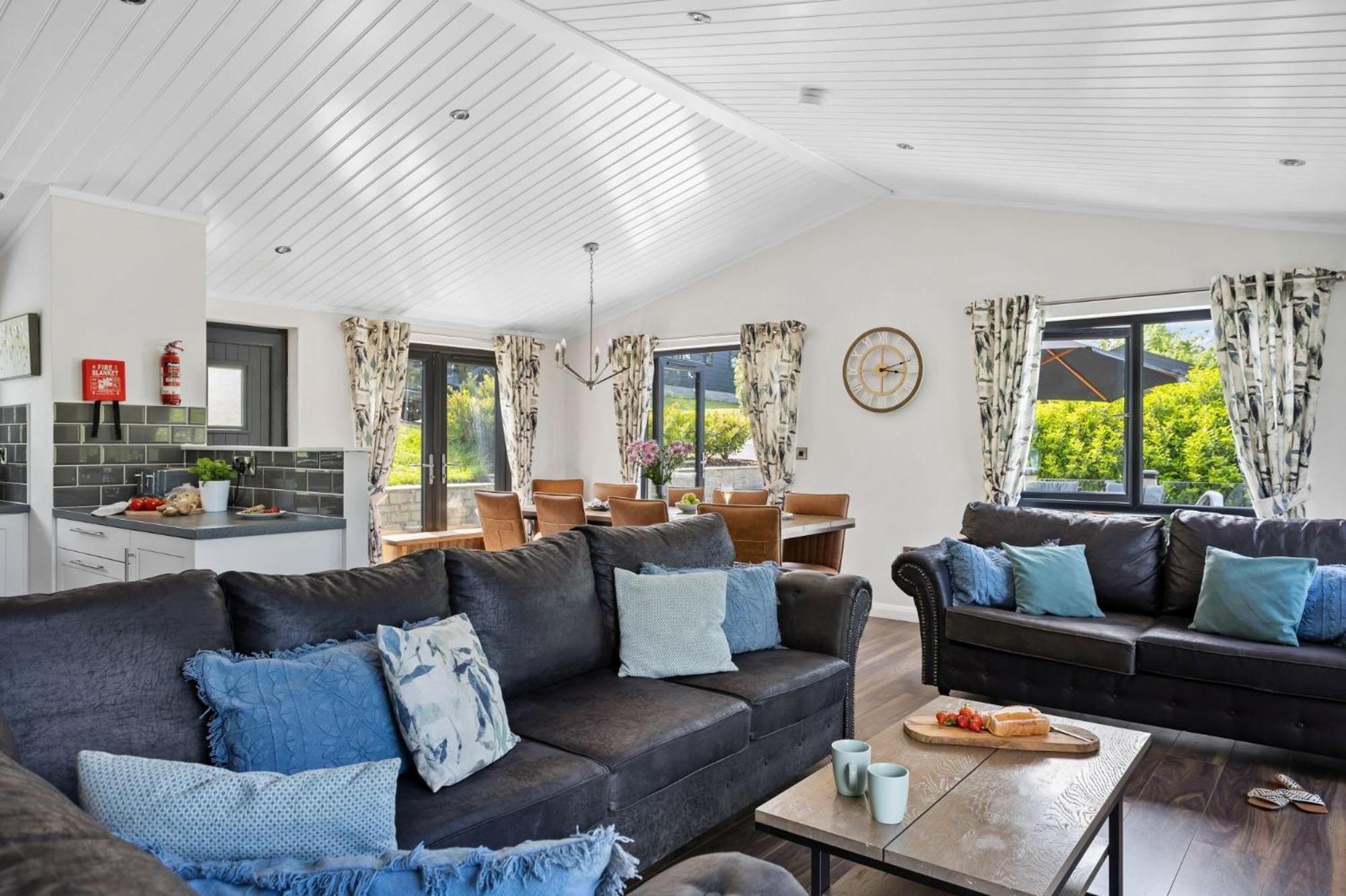 Lilac Lodge, 22 Roadford Lake Lodges Lifton エクステリア 写真